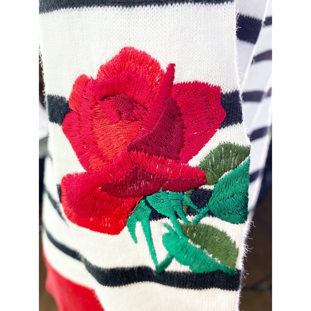 Chaser Black & White Striped Garden Knit Sweater - Picture 10 of 11